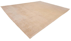 2110129 E. ANT 12'2 X 15'8 -2