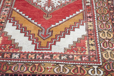 4x6 Old & Vintage Turkish Area Rug