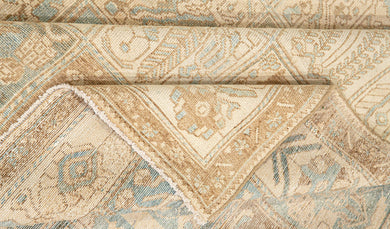 7x11 Old& Vintage Turkish Area Rug